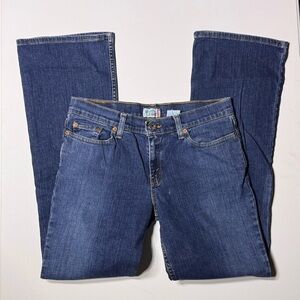 Sz 7 (juniors) Levi’s Bootcut